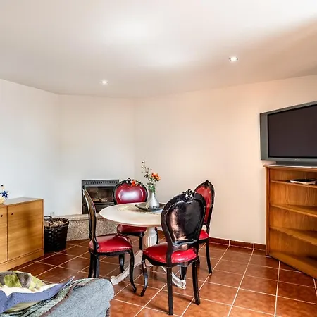Casa Da Eira Orman Evi Tondela